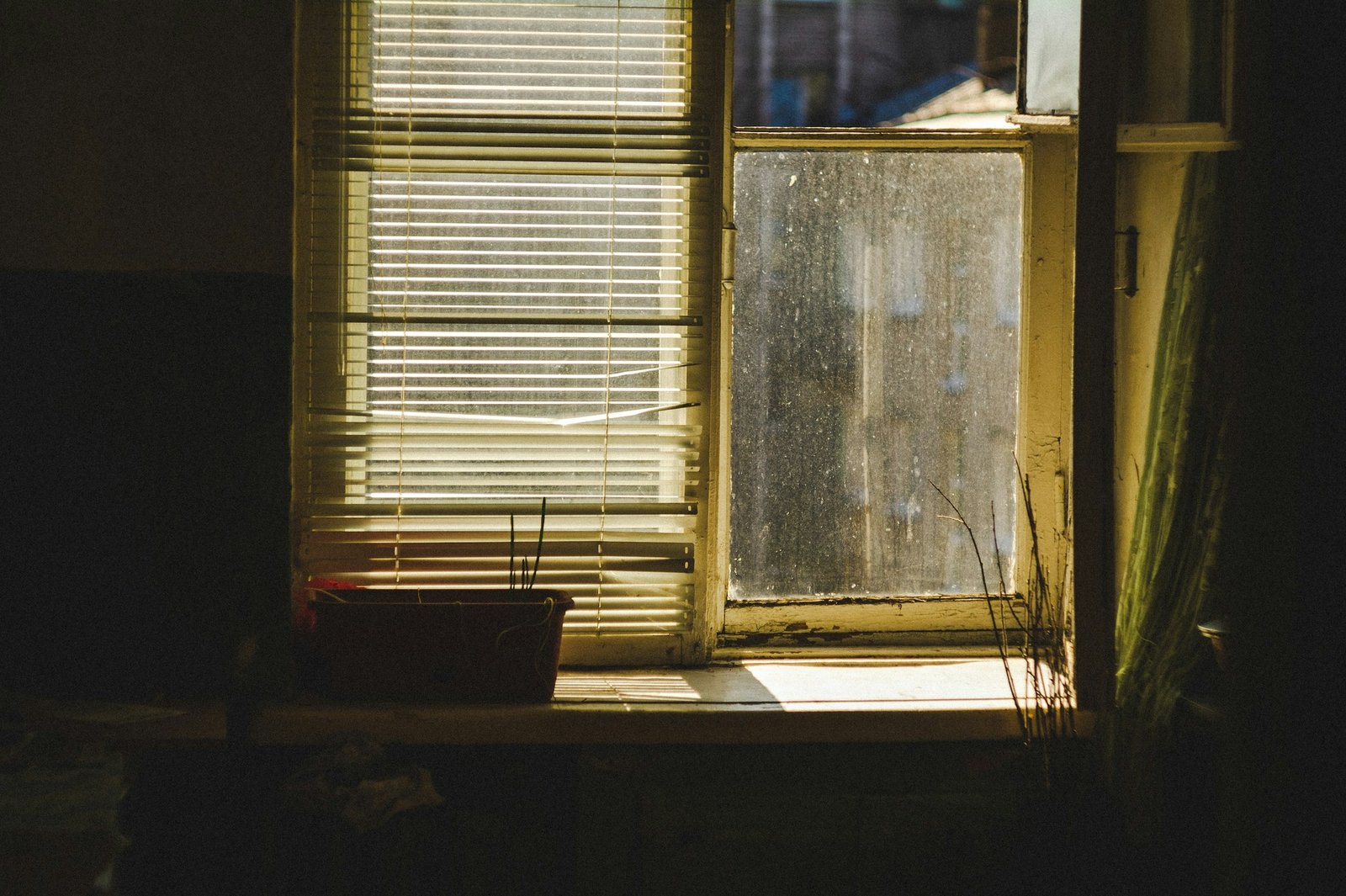 afternoon sunlight through window with dust